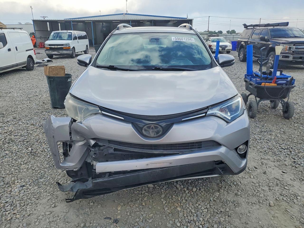 2017 Toyota Rav4 Xle - Фото 5