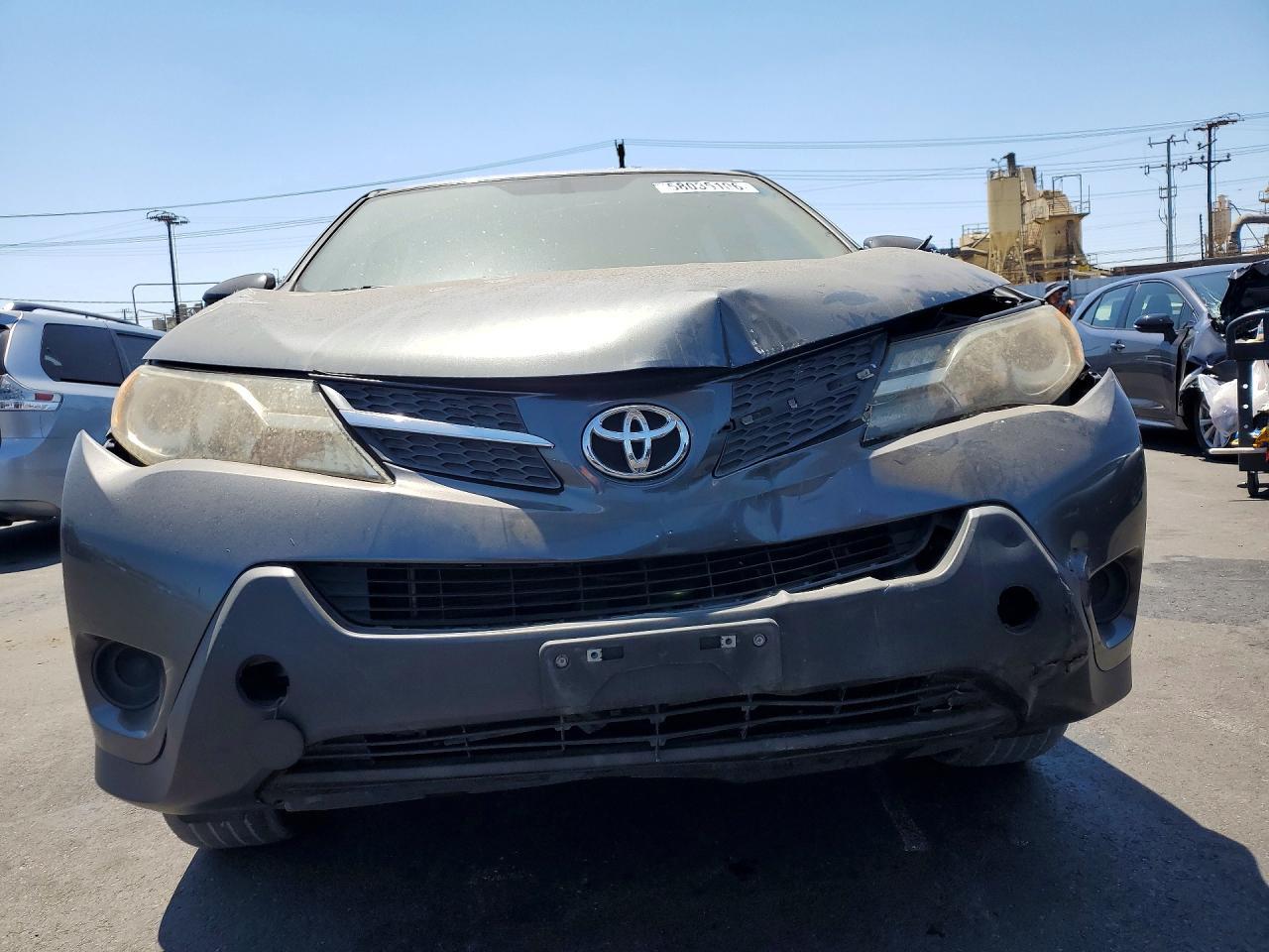 2015 Toyota Rav4 Le - Image 5