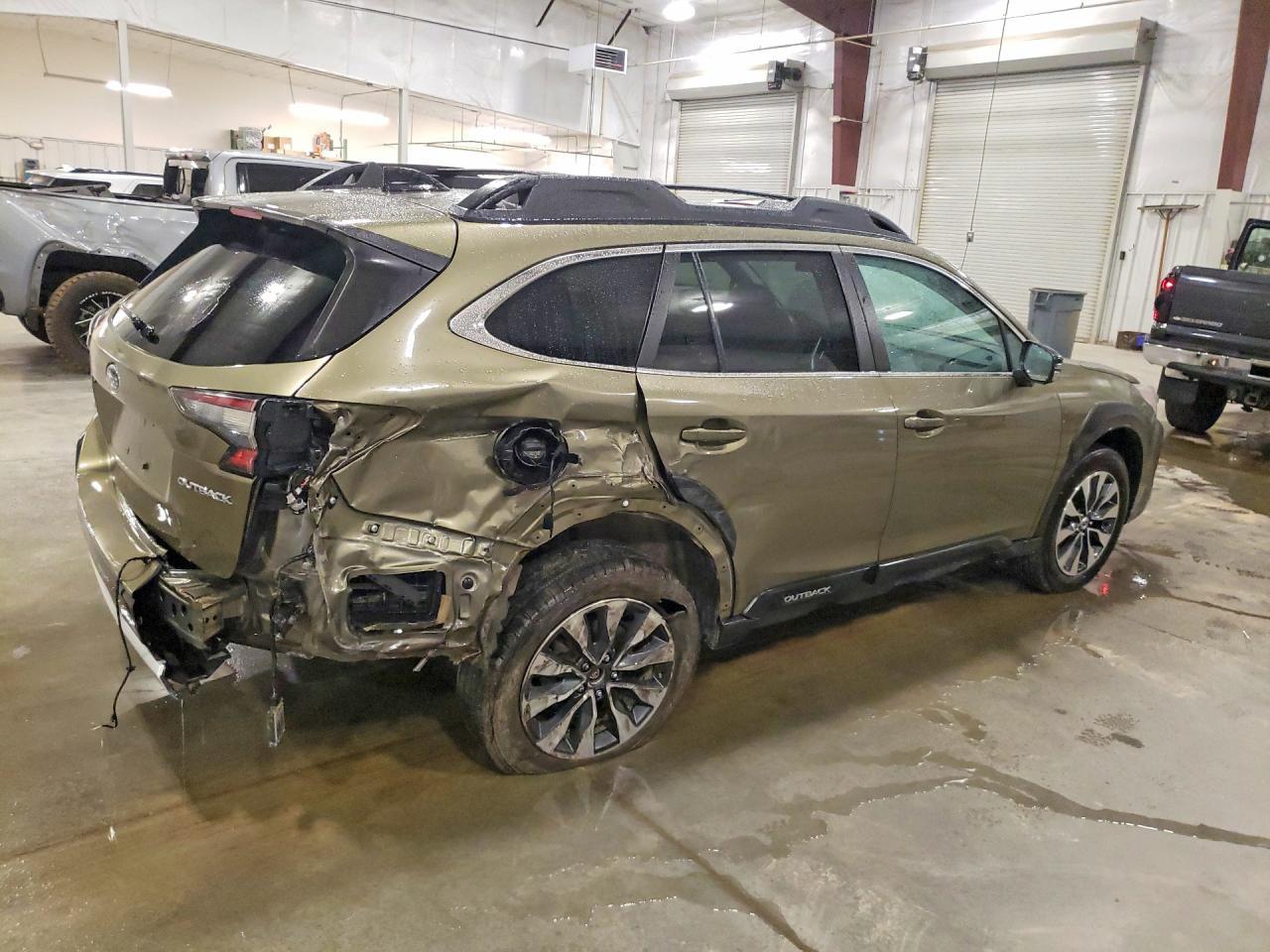 2023 Subaru Outback Limited - Фото 3