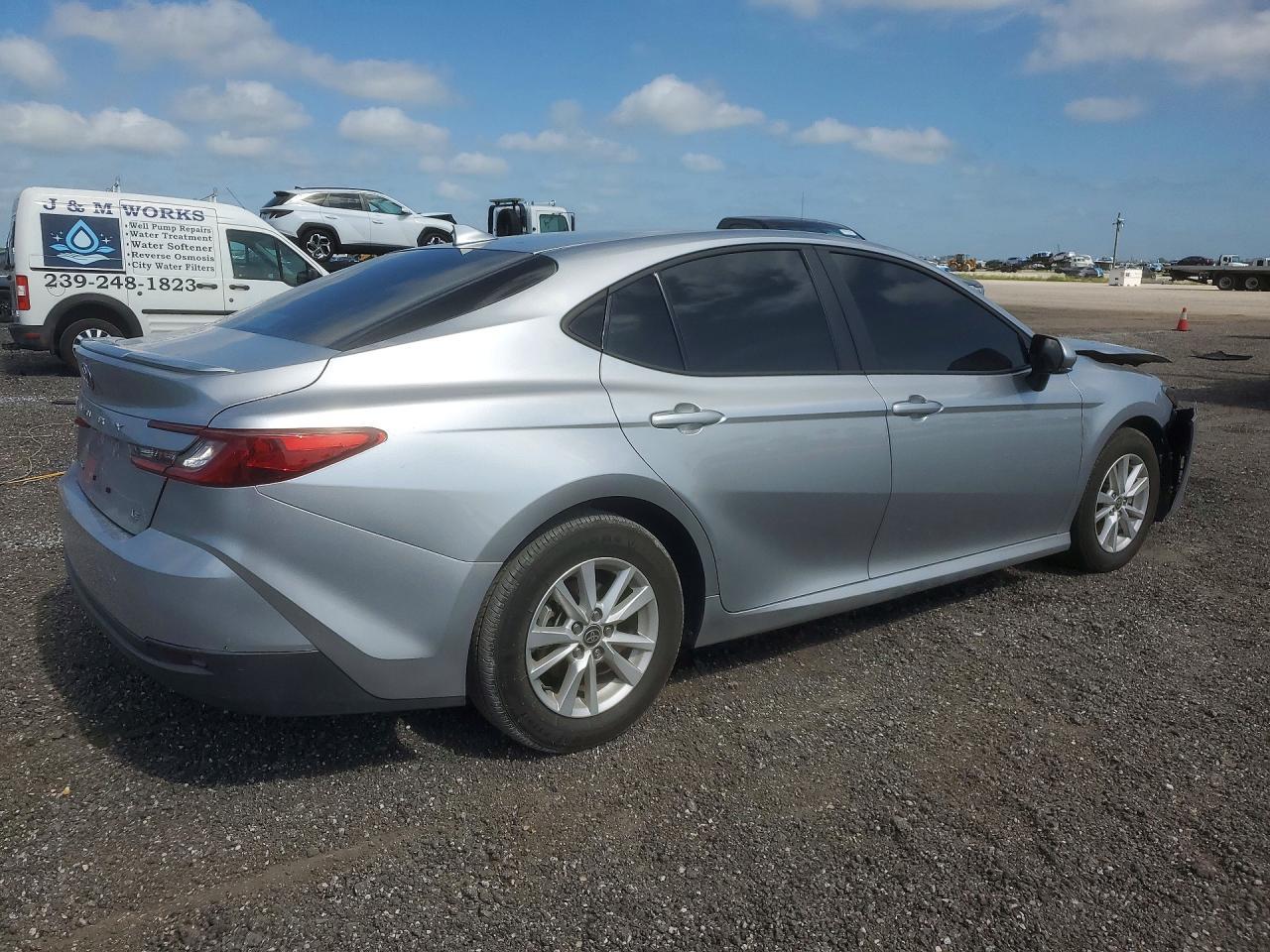 2025 Toyota Camry Le - Image 3
