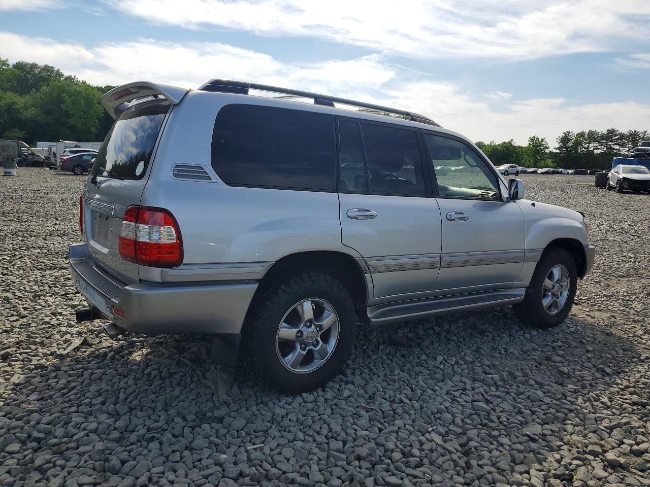 2007 Toyota Land Cruiser Base - Image 3
