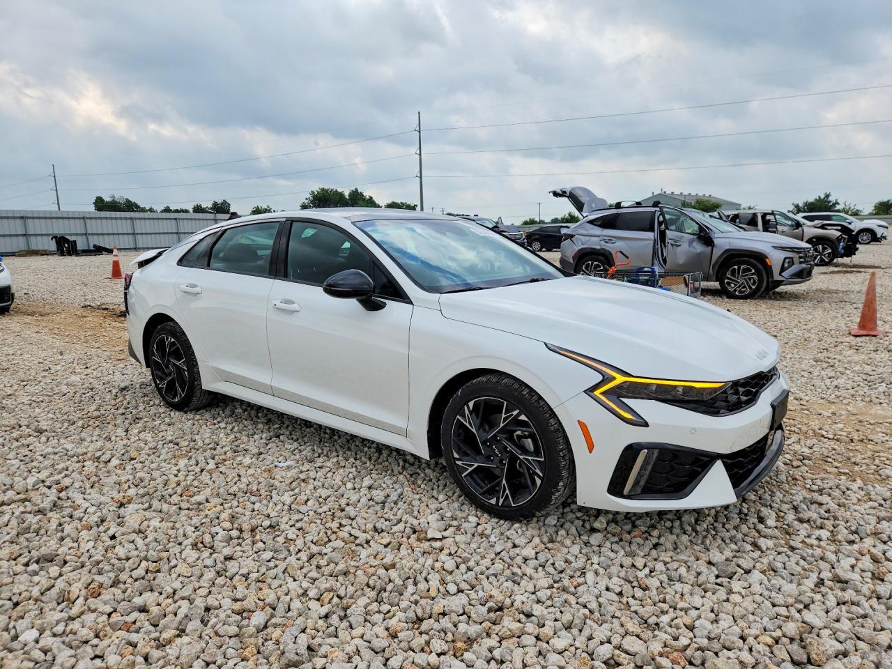 2025 Kia K5 Gt Line - Фото 4