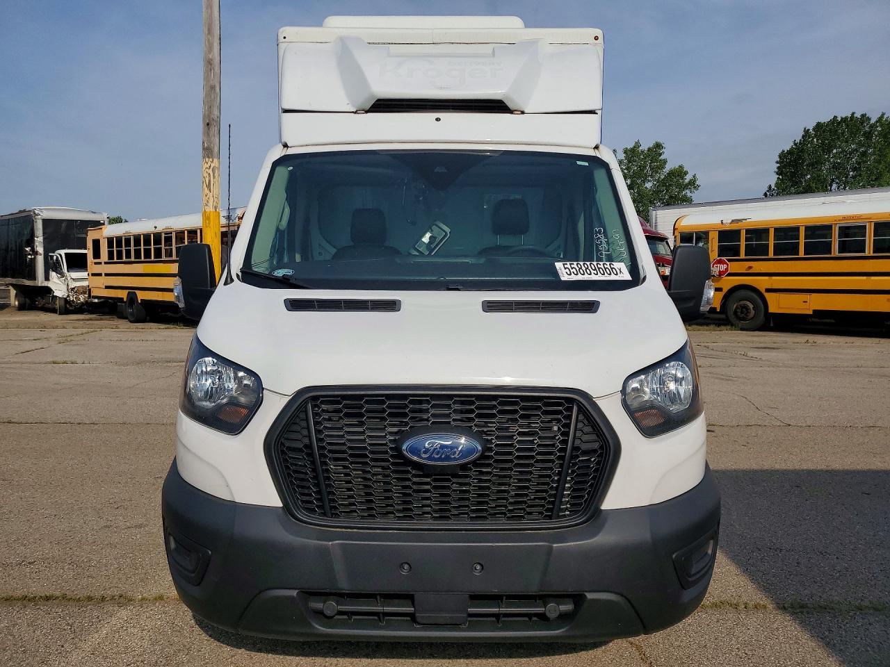 2020 Ford Transit Delivery Truck - Image 5