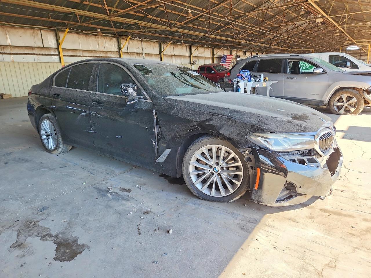 2021 BMW 530 I - Фото 4