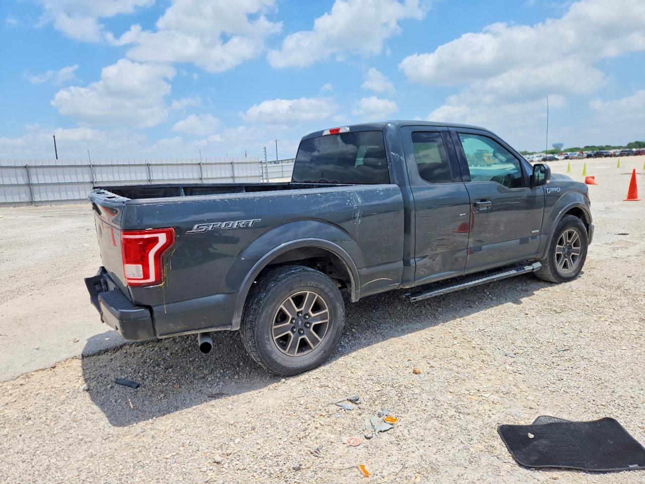 2016 Ford F150 Super Cab - Image 3