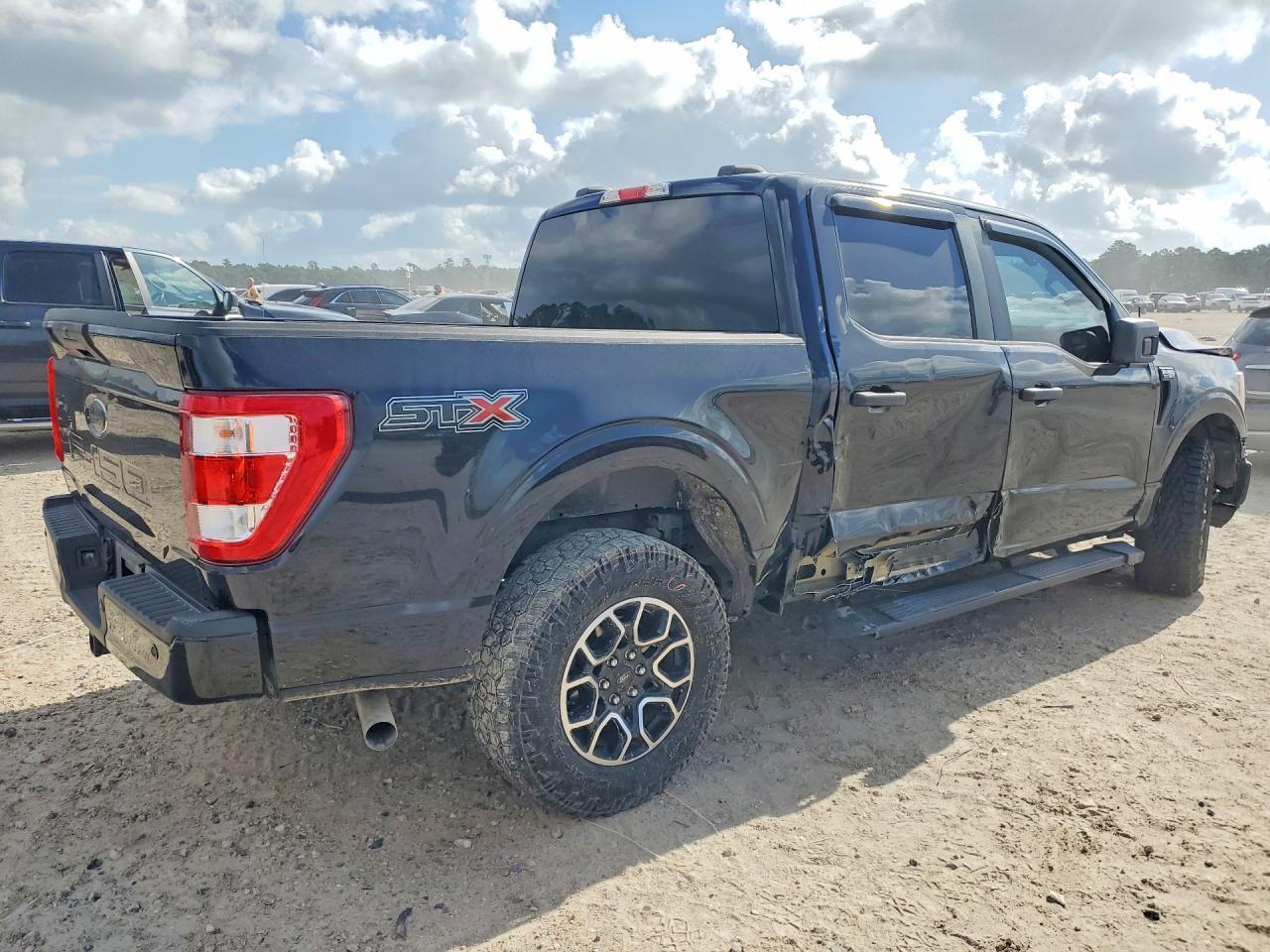 2022 Ford F150 Supercrew - Image 3