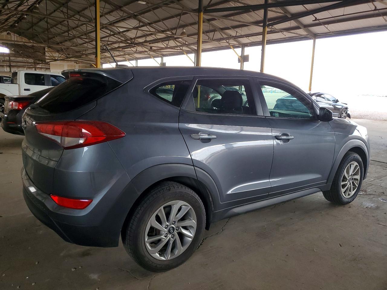 2017 Hyundai Tucson Se - Image 3