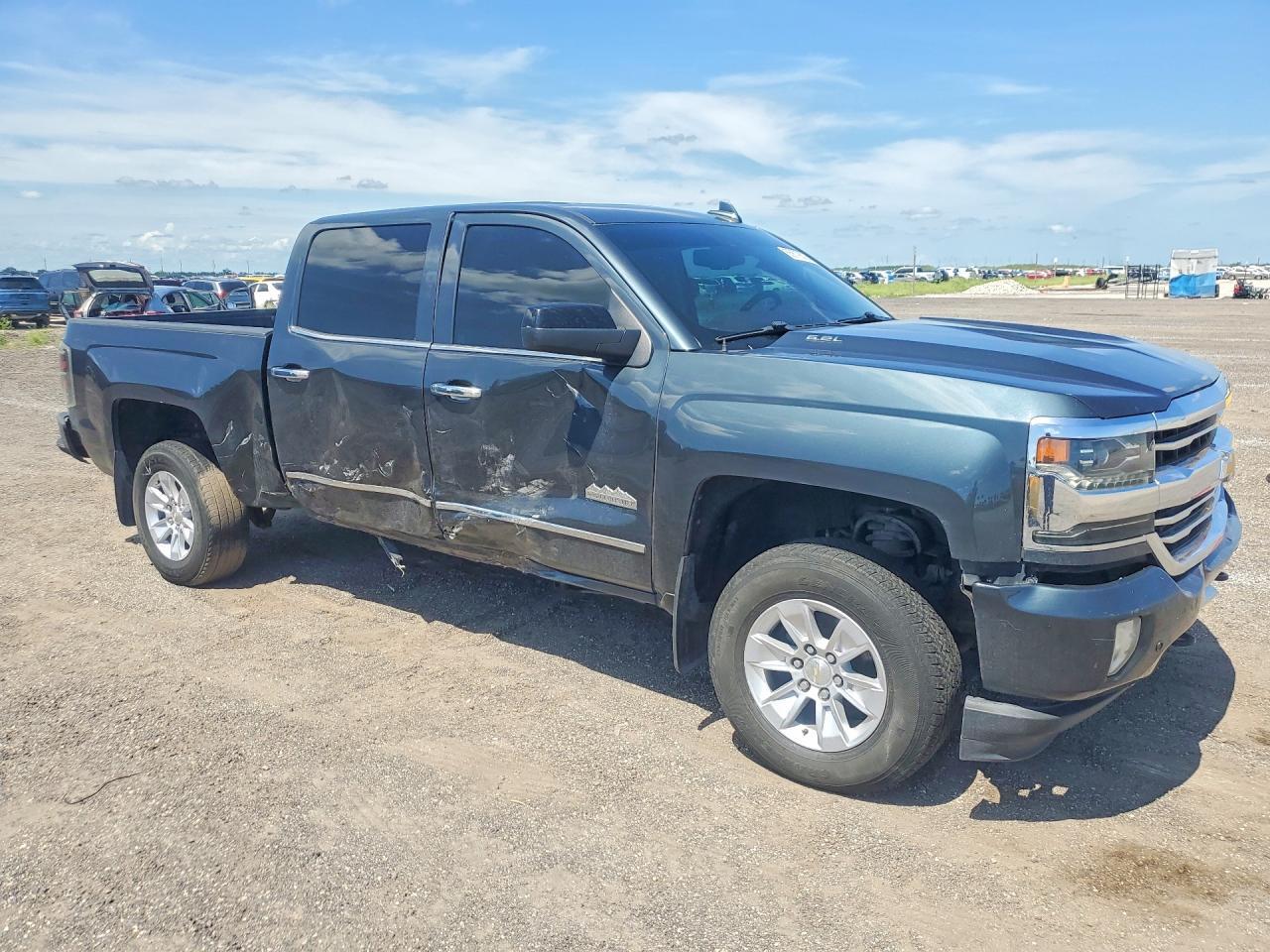 2018 Chevrolet Silverado C1500 High Country - Фото 4