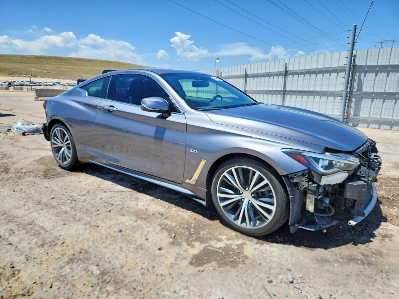 2019 Infiniti Q60 3.0T Luxe - Фото 4