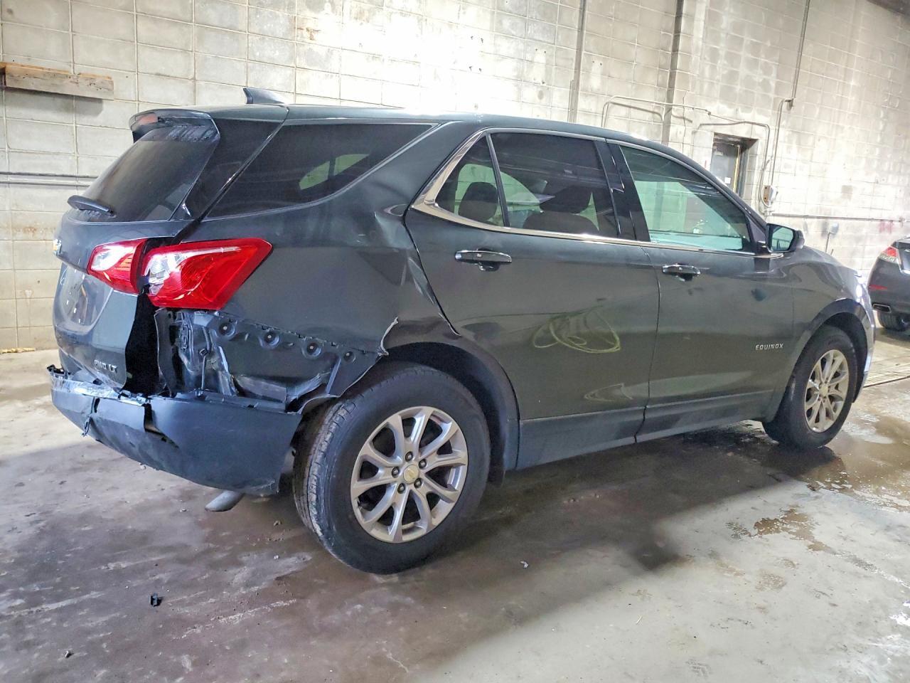 2019 Chevrolet Equinox Lt - Image 3