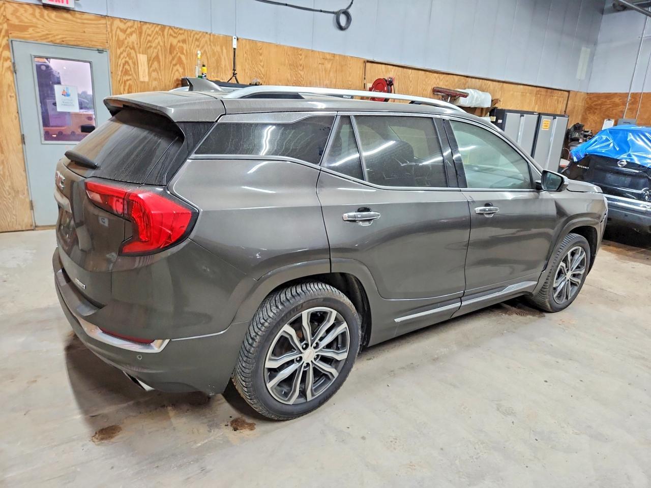 2019 GMC Terrain Denali - Фото 3