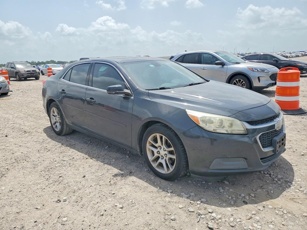 2015 Chevrolet Malibu 1Lt - Image 4