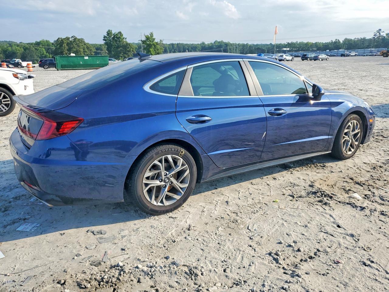 2020 Hyundai Sonata Sel - Image 3