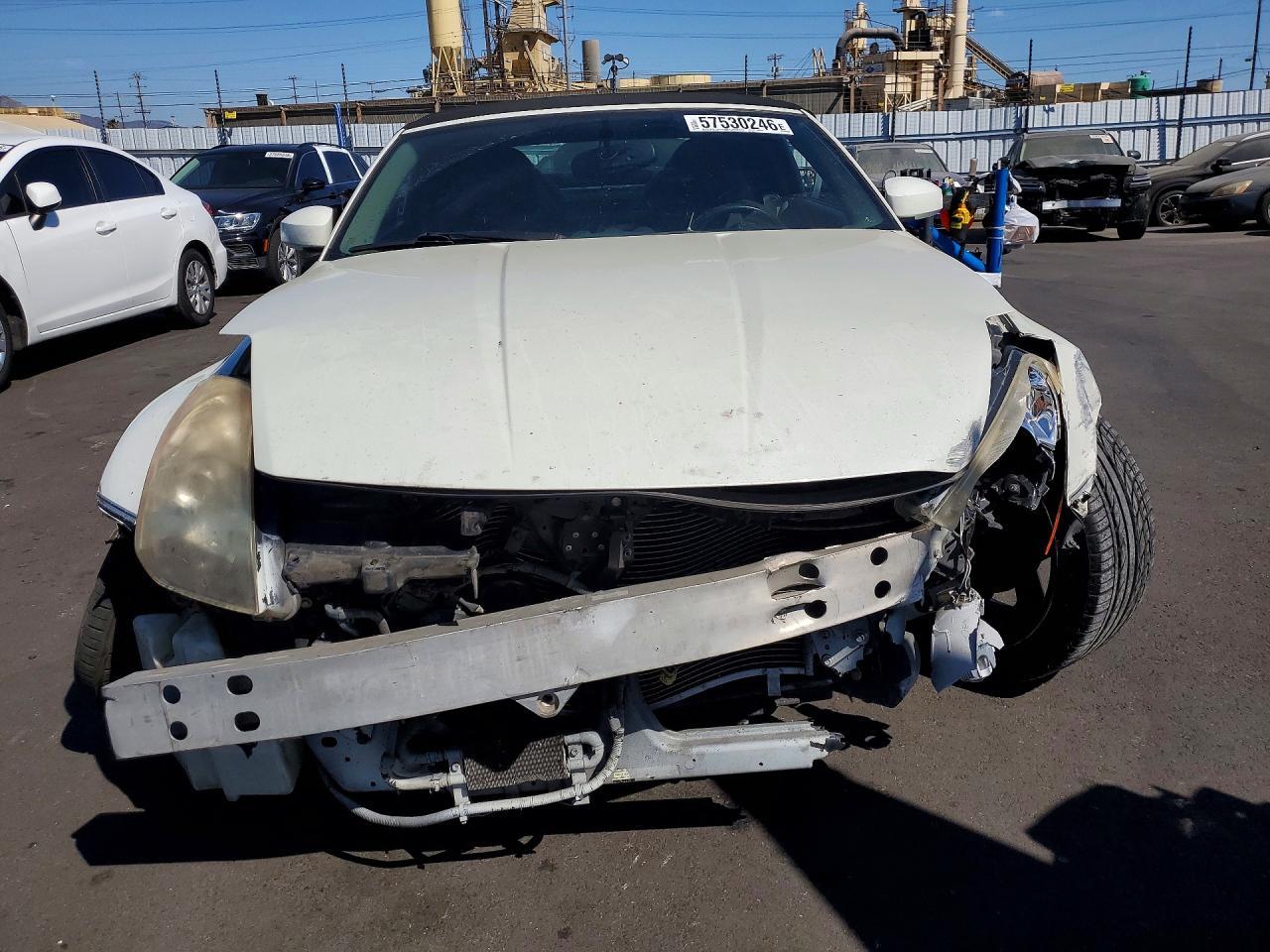 2004 Nissan 350Z Roadster - Image 5