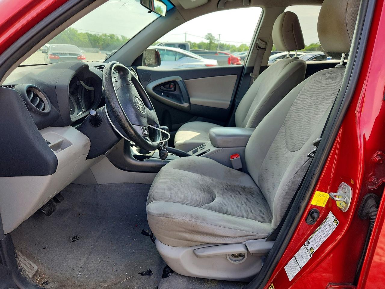 2012 Toyota Rav4 Base - Image 7