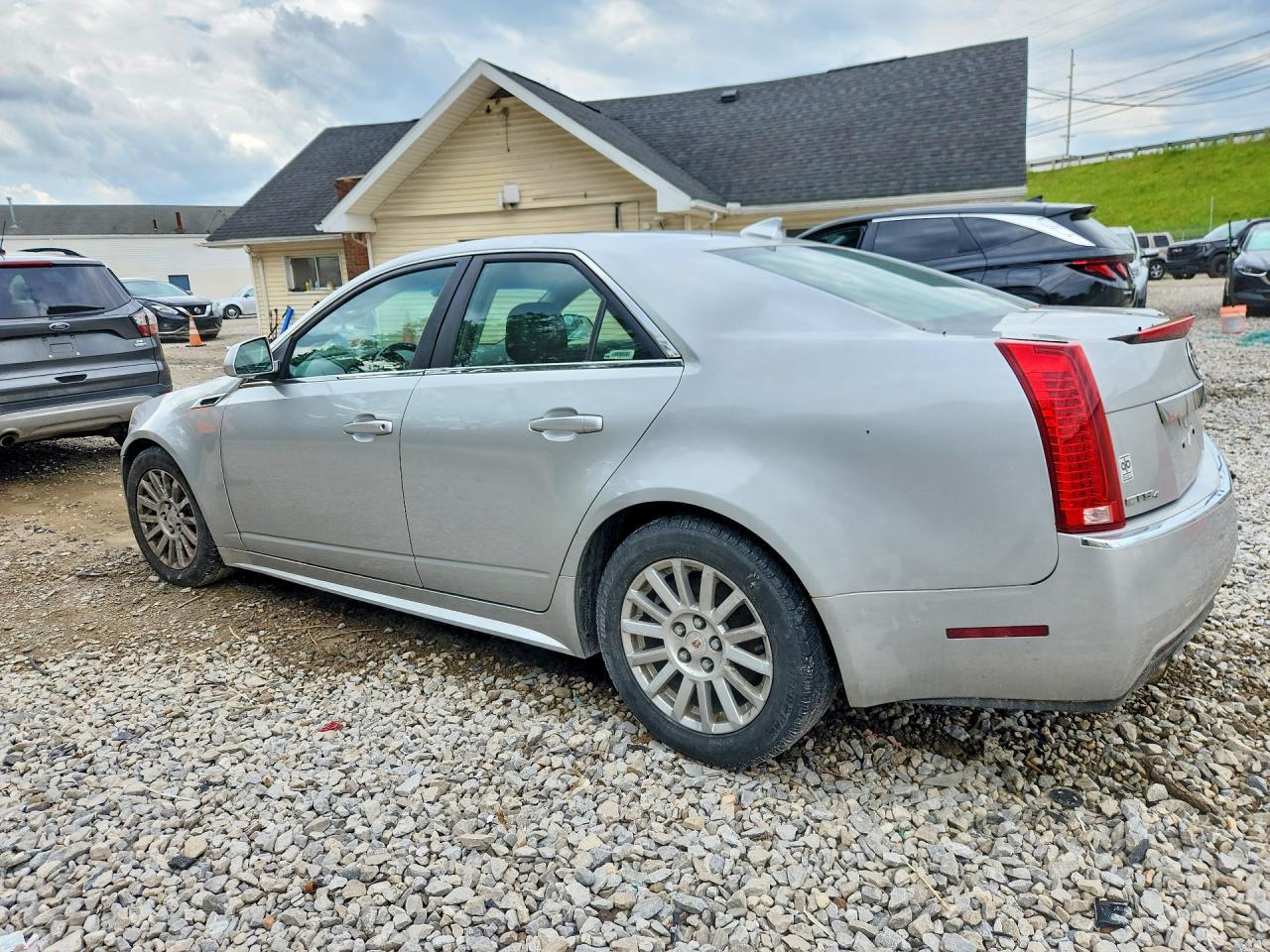 2012 Cadillac Cts - Image 2