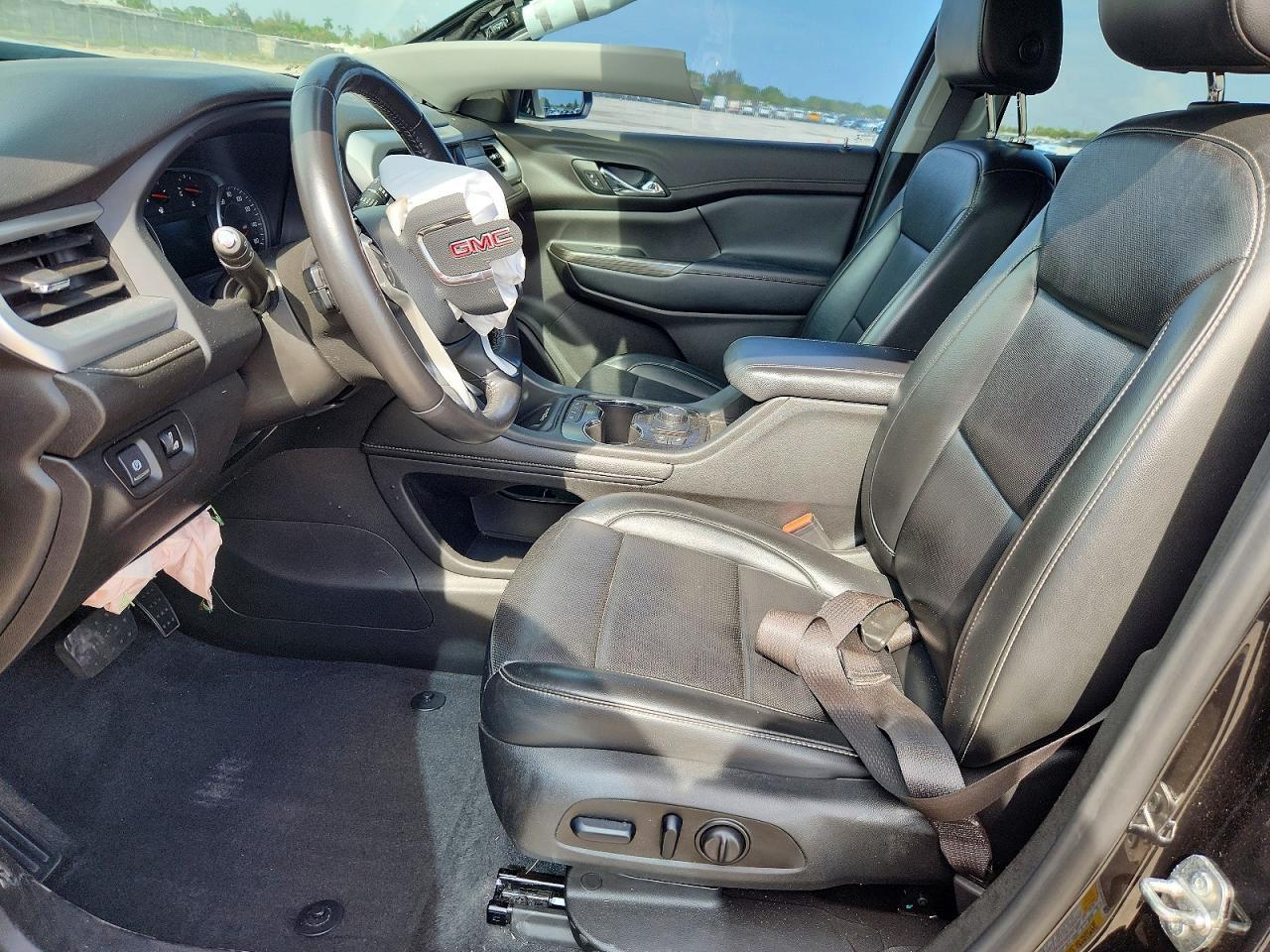 2021 GMC Acadia Slt - Image 7