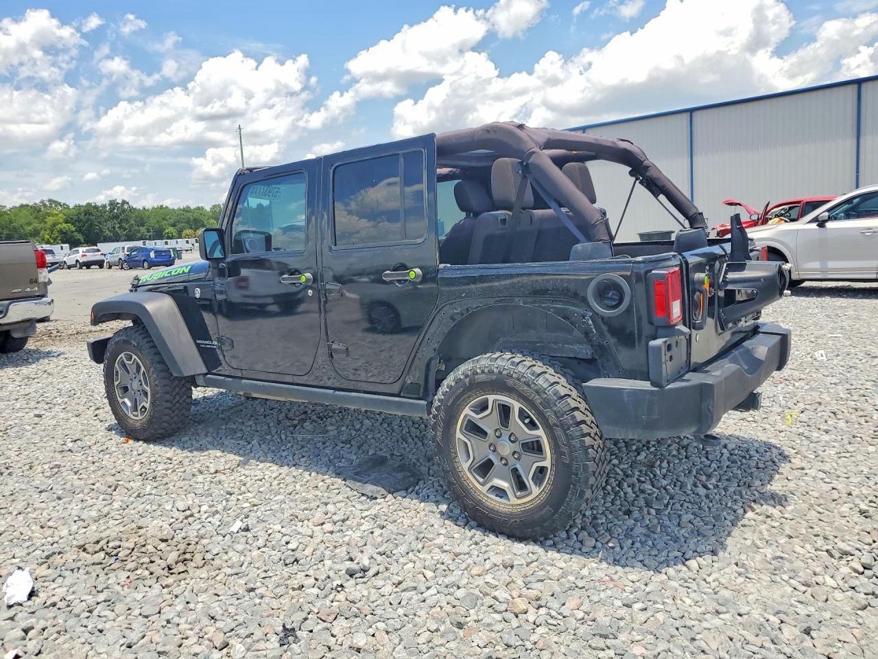2016 Jeep Wrangler Unlimited Rubicon - Фото 2
