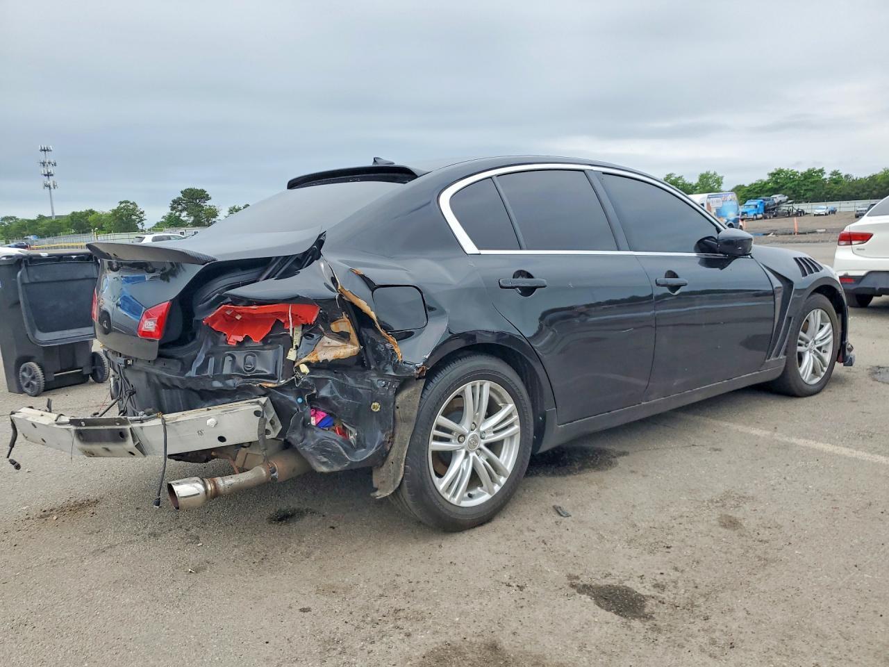 2012 Infiniti G37 Sedan X - Фото 3