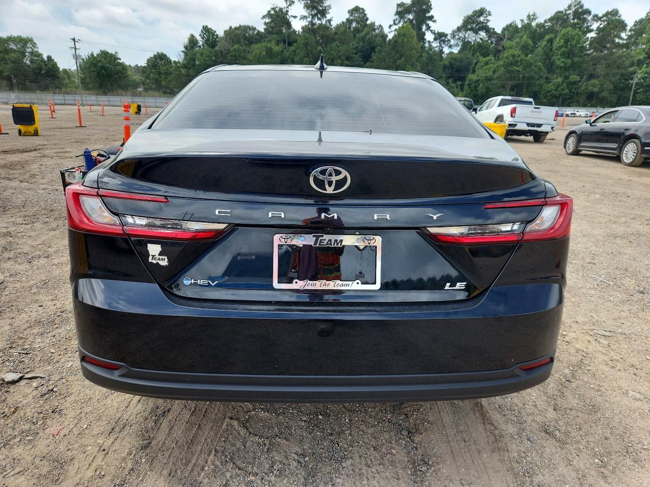 2026 Toyota Camry Le - Image 6