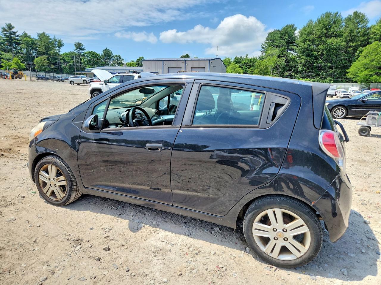 2013 Chevrolet Spark Ls - Фото 2