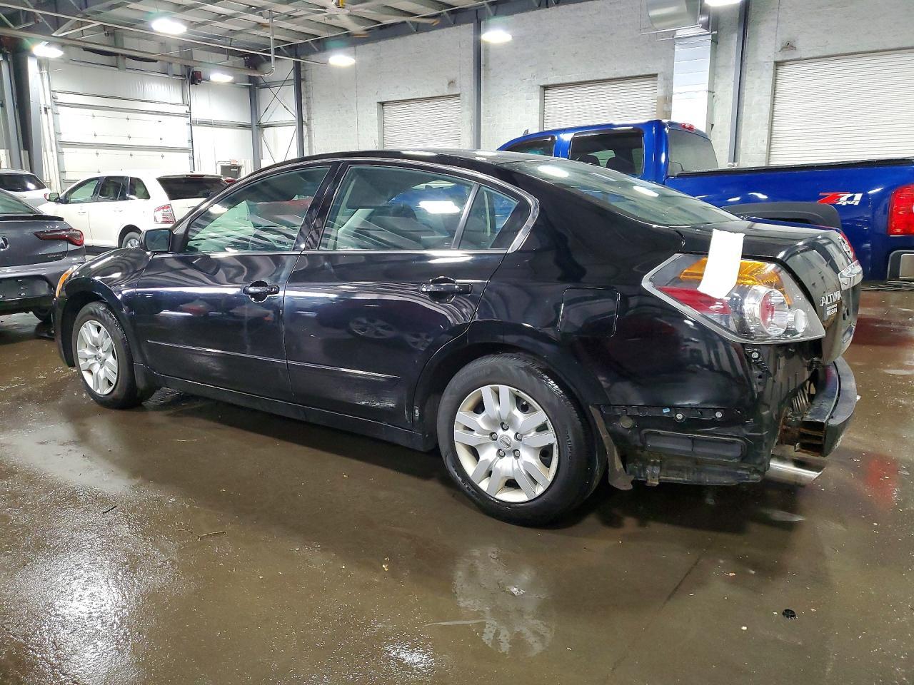 2010 Nissan Altima 2.5 - Image 2