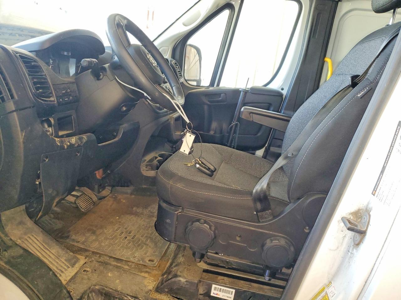 2023 Ram Promaster 2500 Delivery Van - Image 7
