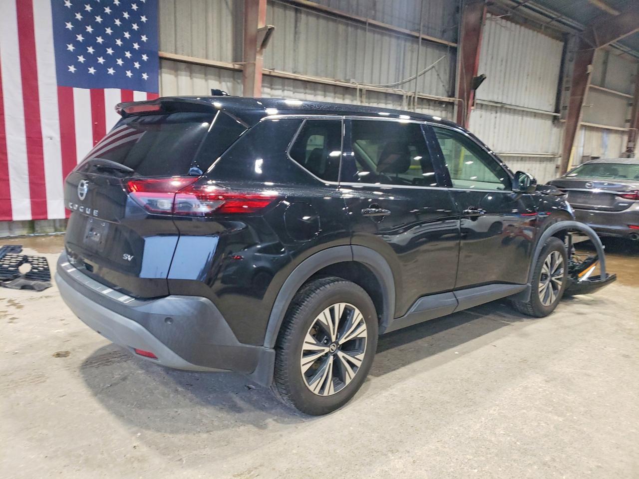 2021 Nissan Rogue Sv - Image 3