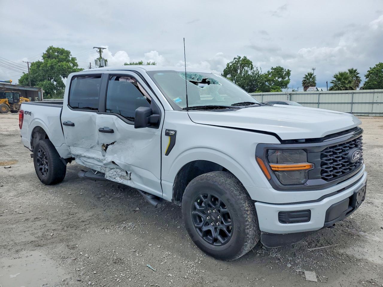 2025 Ford F150 Stx - Фото 4