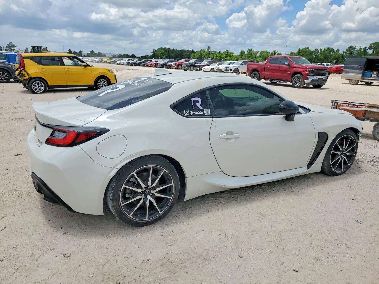 2023 Toyota Gr86 Base - Фото 3
