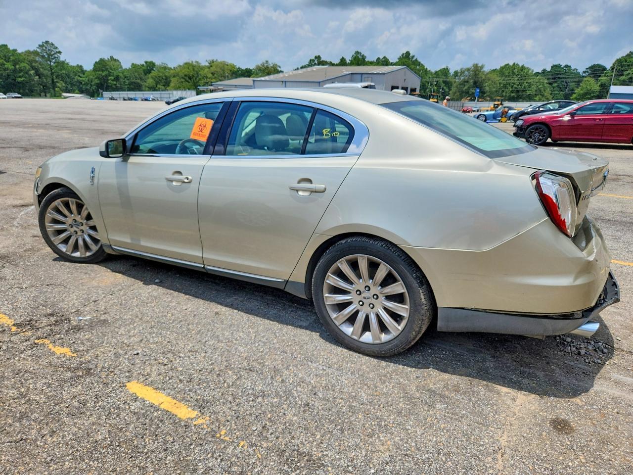 2011 Lincoln Mks - Image 2
