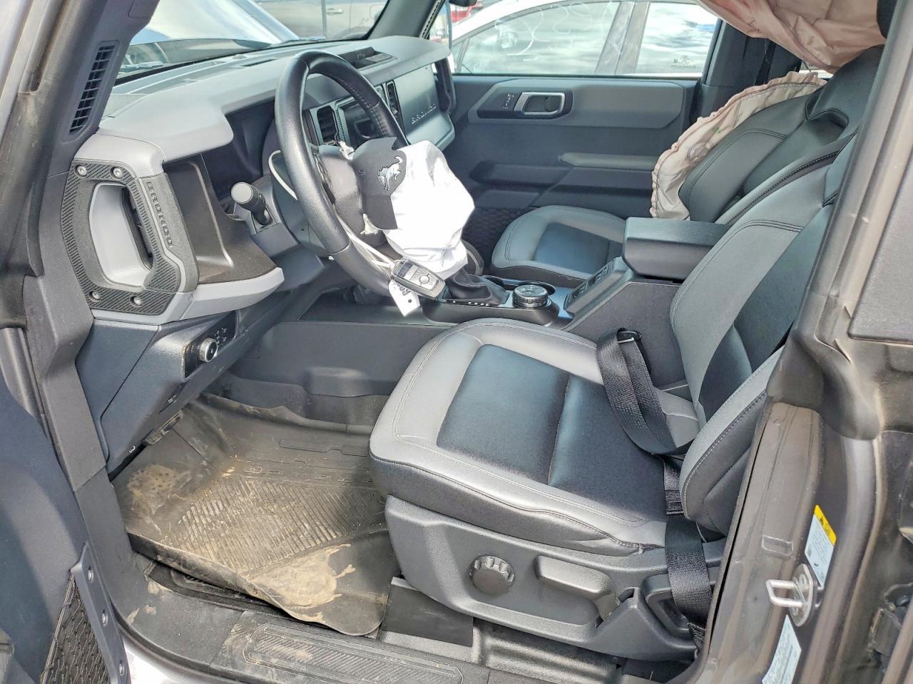 2023 Ford Bronco Base - Фото 7