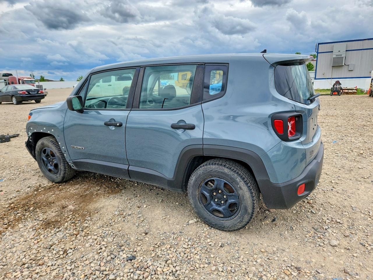 2017 Jeep Renegade Sport - Фото 2
