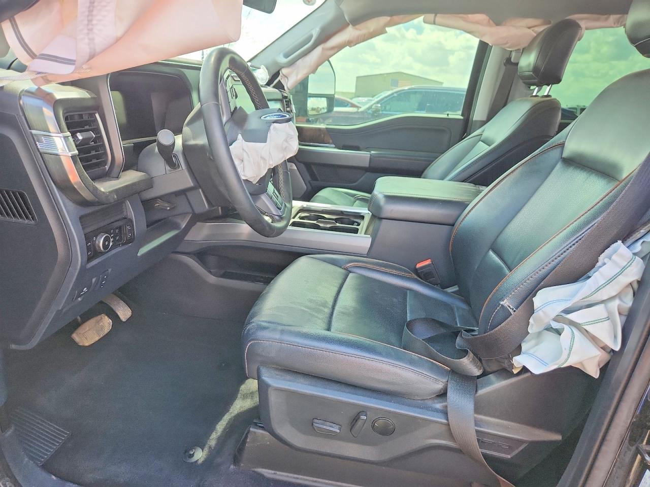 2025 Ford F350 Super Duty - Фото 7