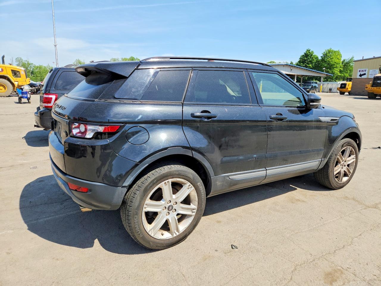 2013 Land Rover Range Rover Evoque Pure Premium - Image 3