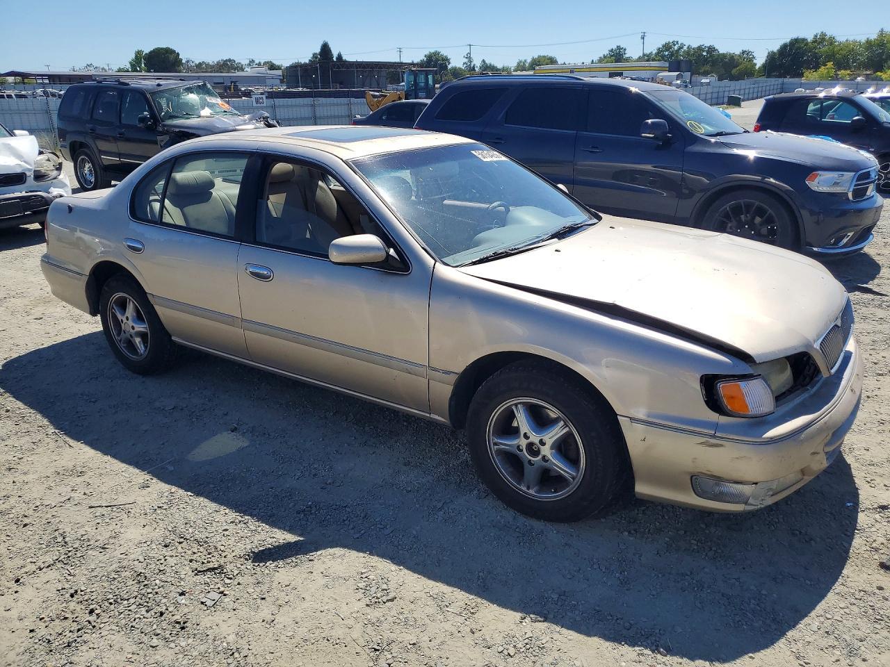 1998 Infiniti I30 Base - Image 4