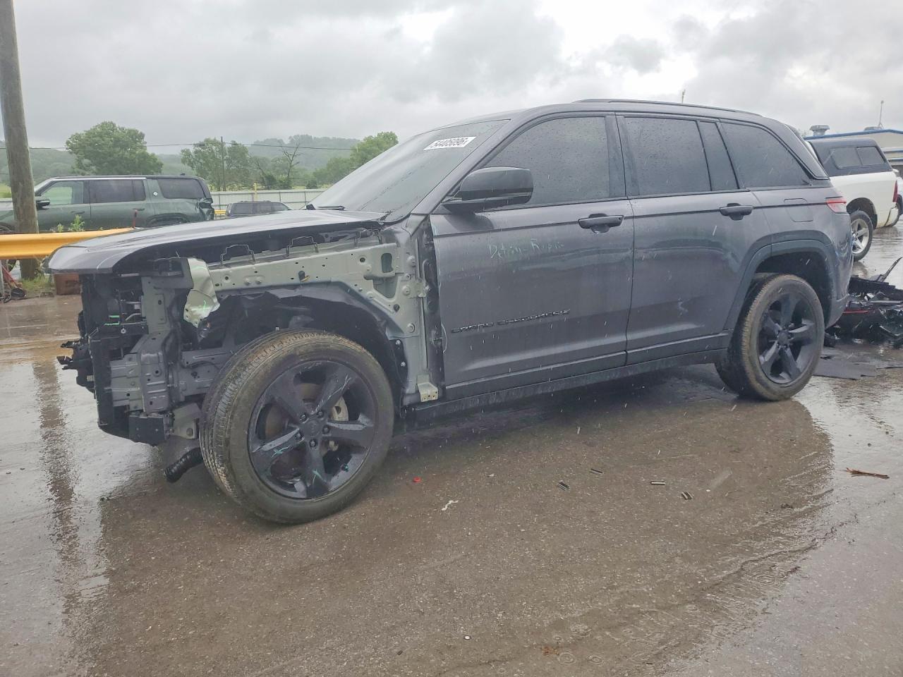2023 Jeep Grand Cherokee Laredo