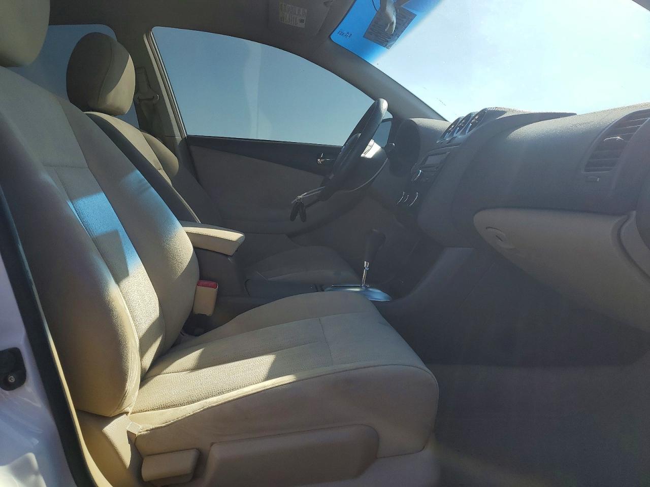 2010 Nissan Altima Hybrid - Фото 7