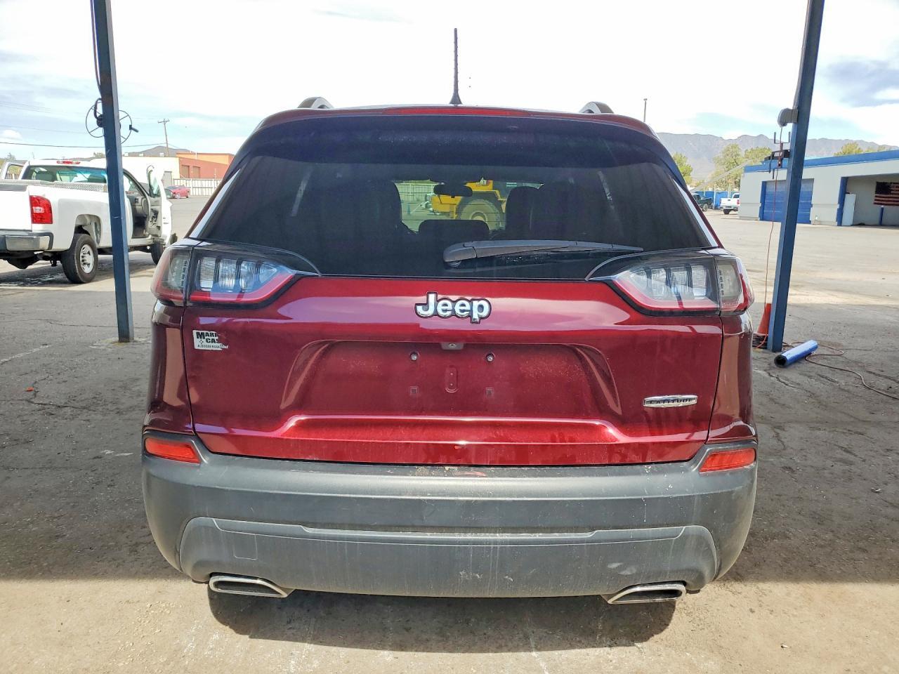 2019 Jeep Cherokee Latitude Plus - Image 6