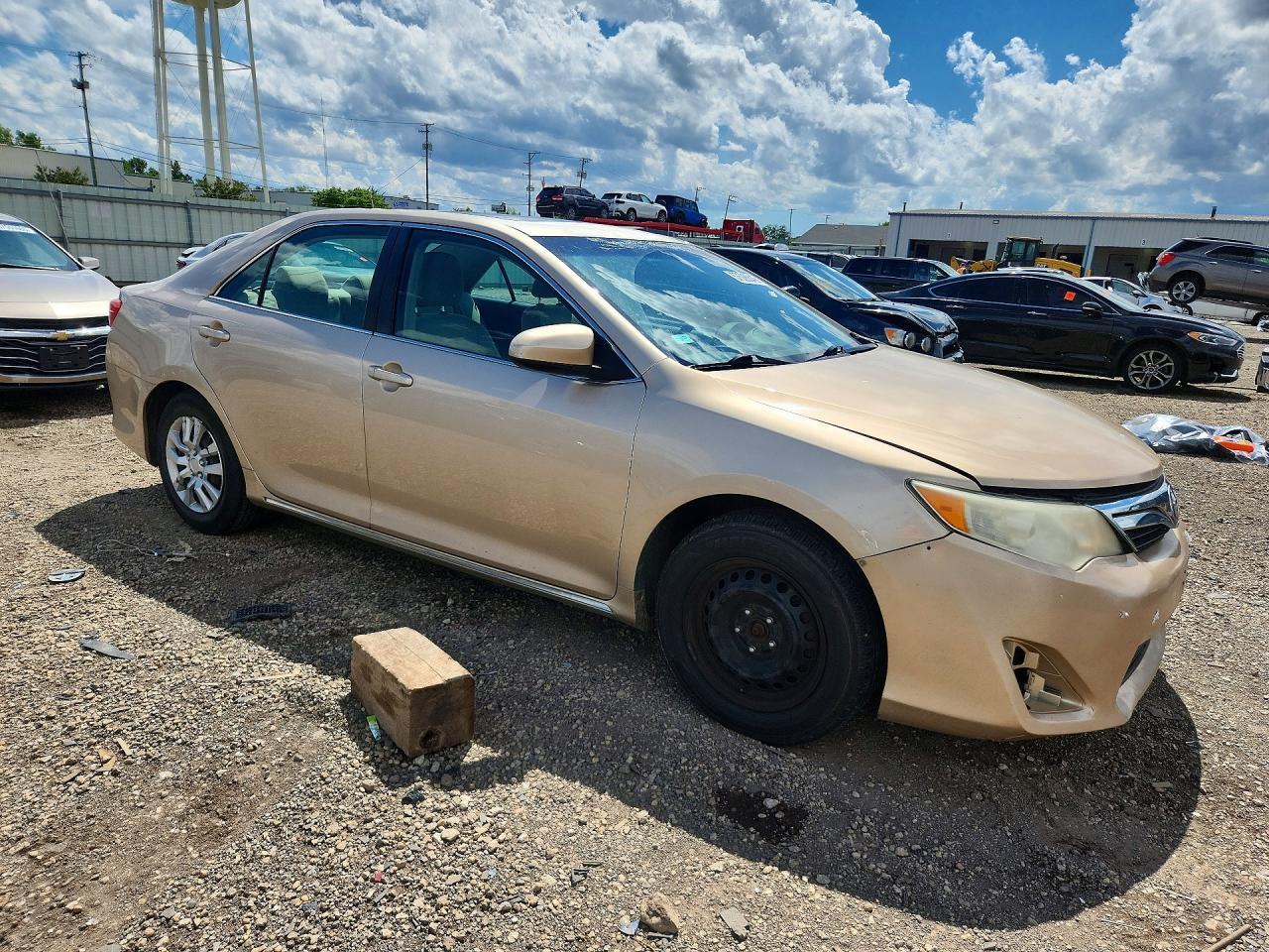2012 Toyota Camry Le - Фото 4