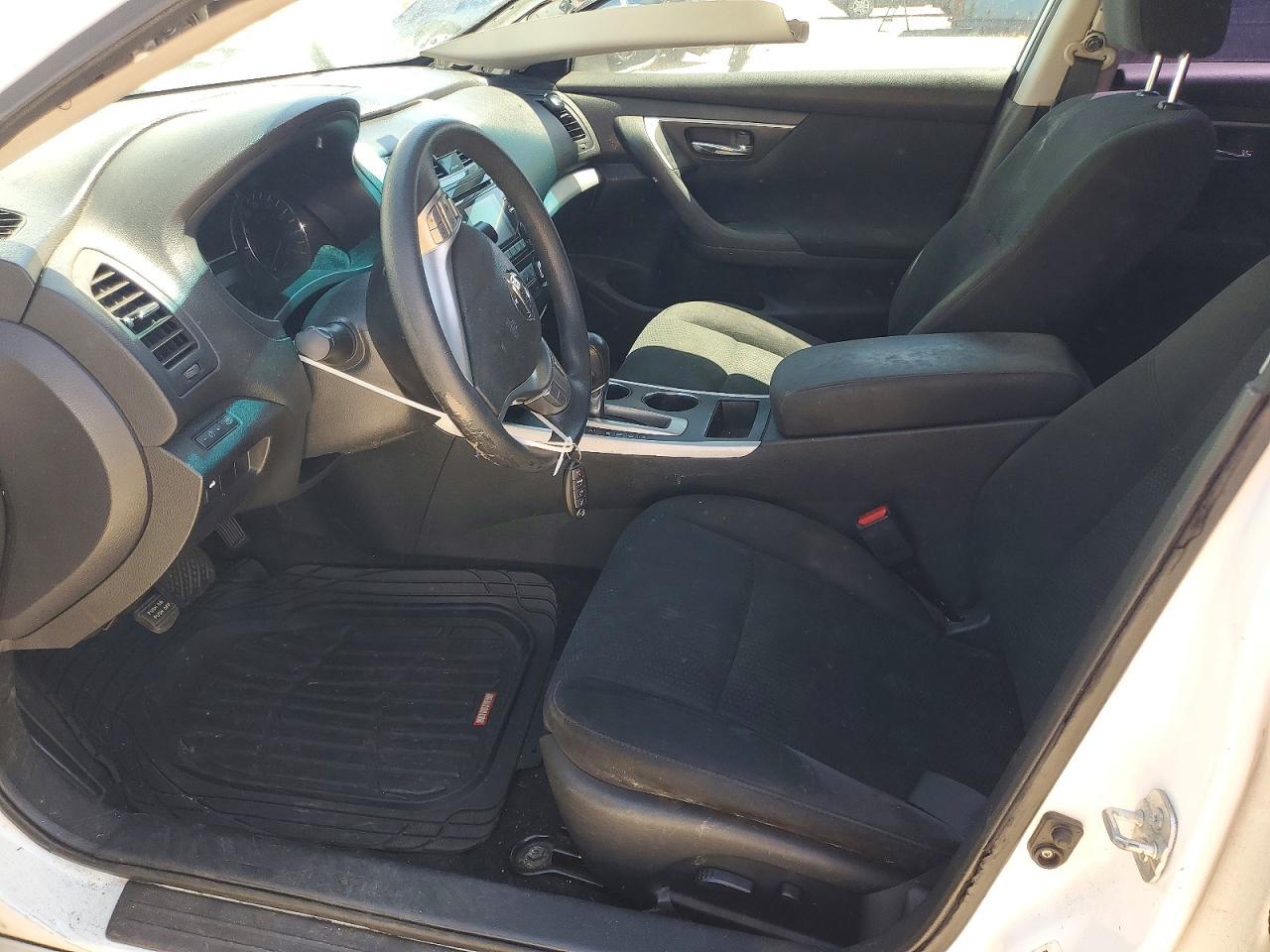 2015 Nissan Altima 2.5 S - Image 7