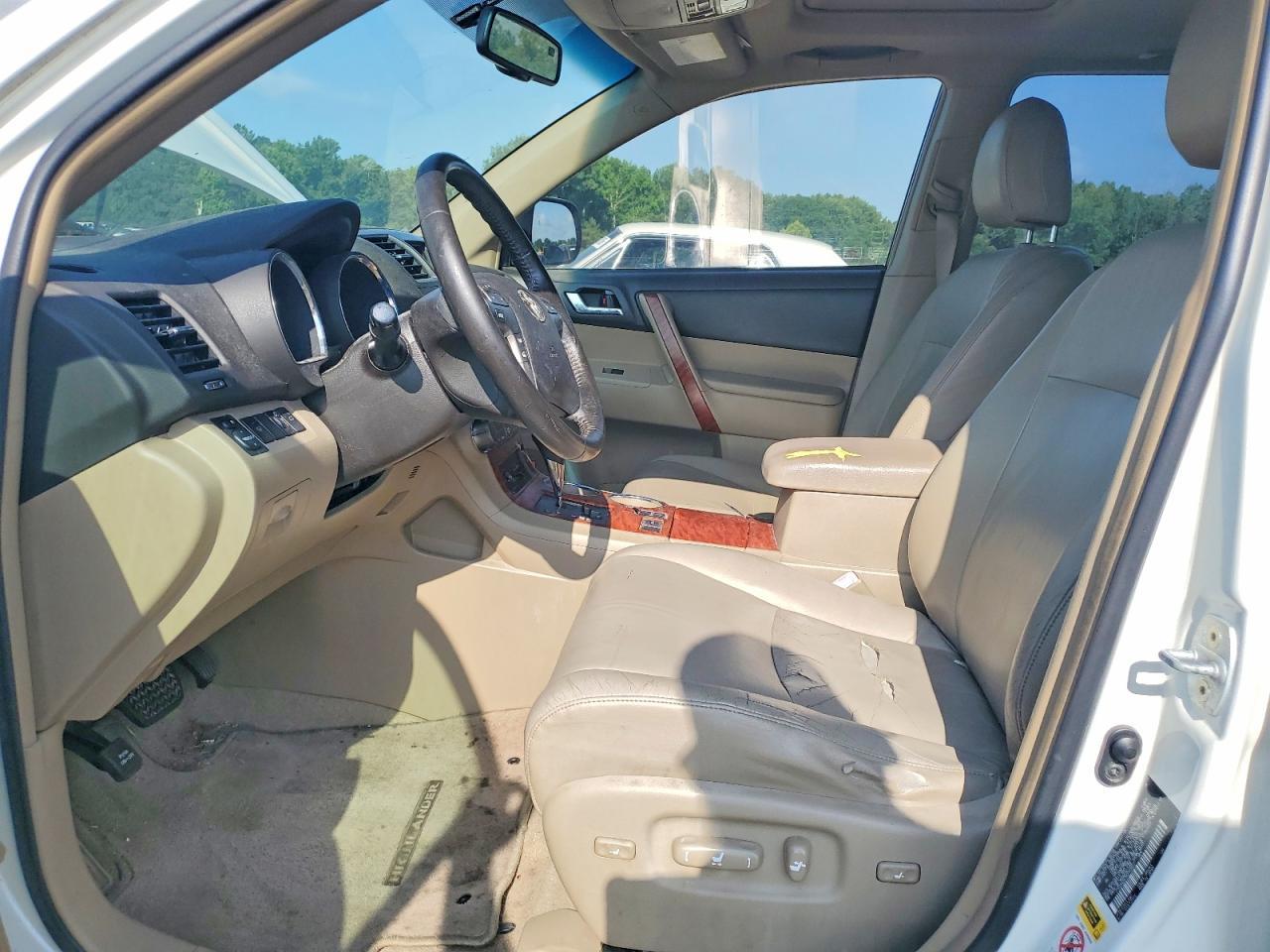 2009 Toyota Highlander Limited - Image 7