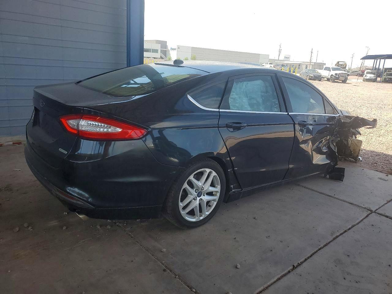 2014 Ford Fusion Se - Фото 3