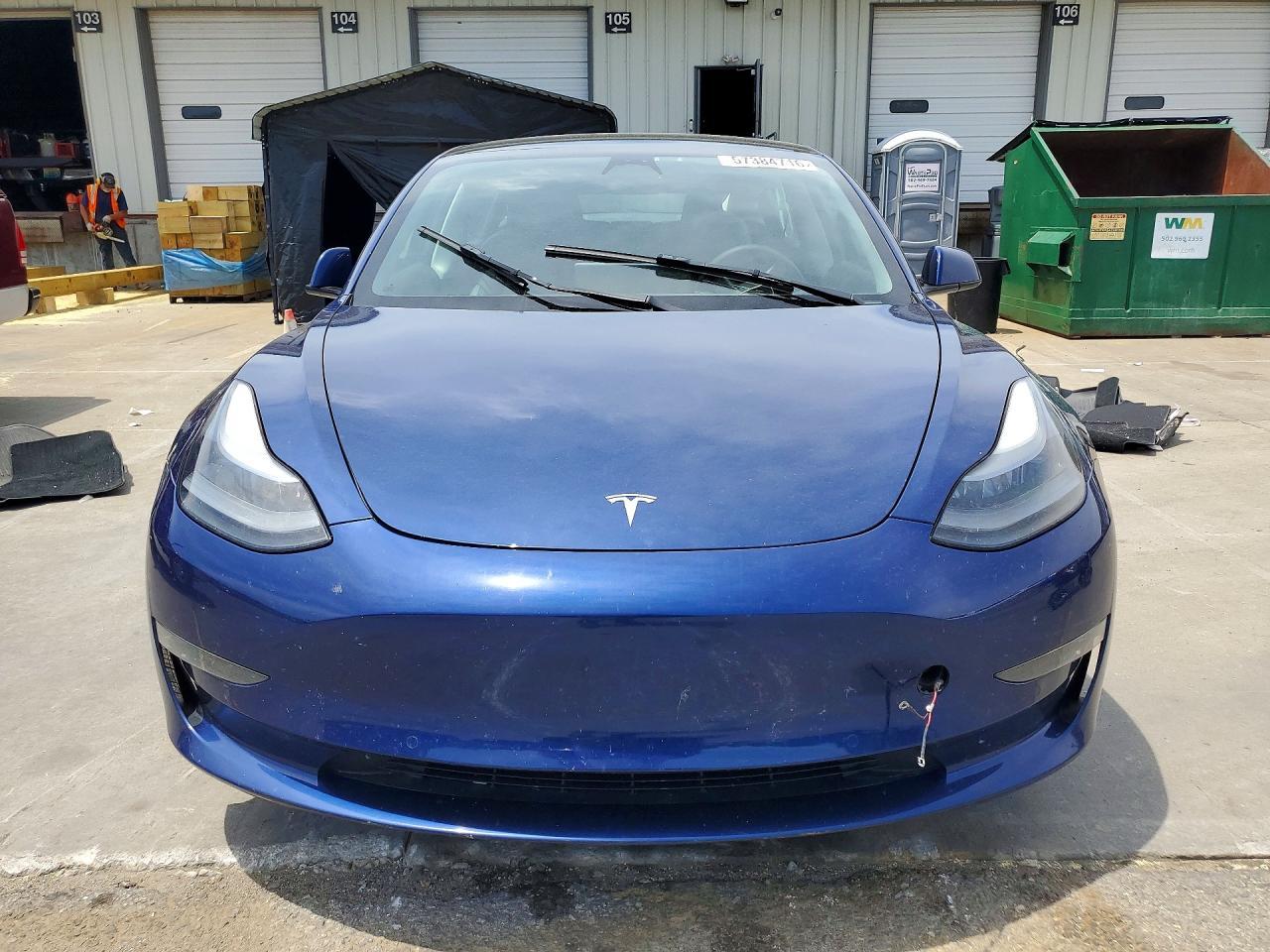 2022 Tesla 3 - Фото 5