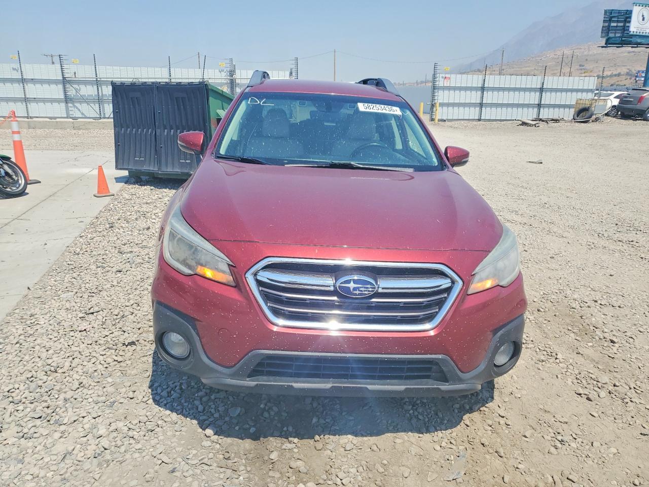 2019 Subaru Outback 2.5I Premium - Image 5