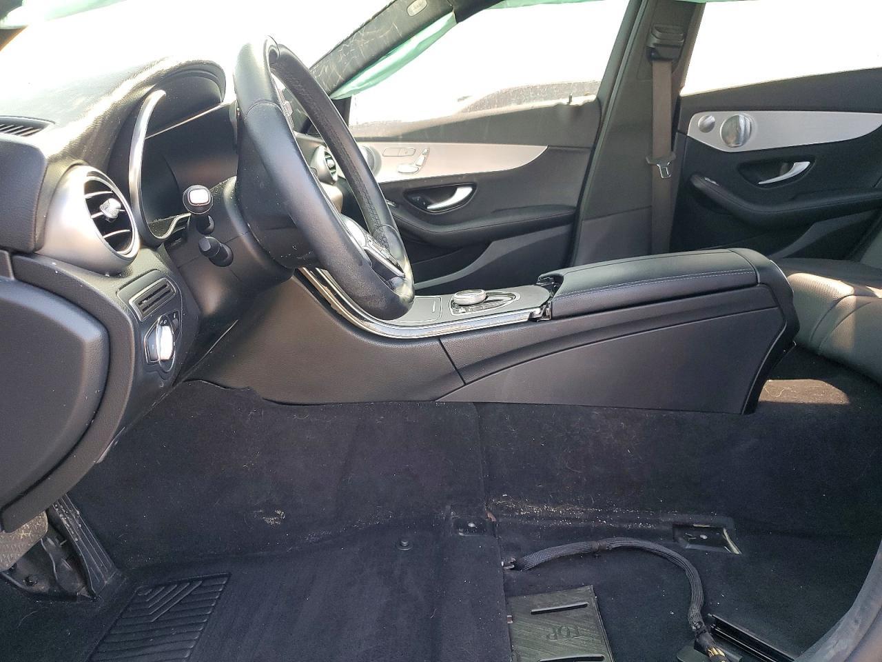 2021 Mercedes-Benz C 300 - Image 7