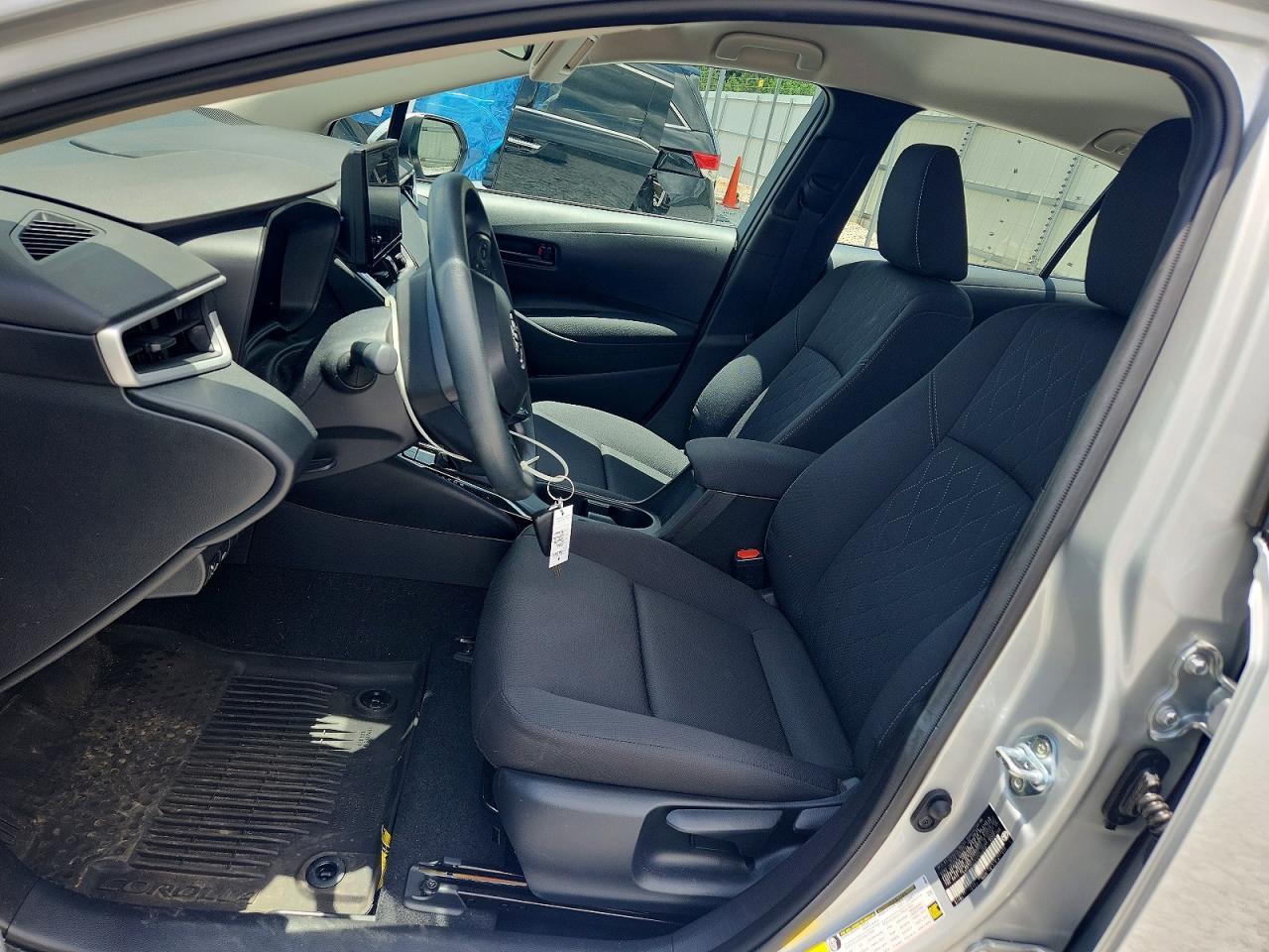 2026 Toyota Corolla Le - Фото 7