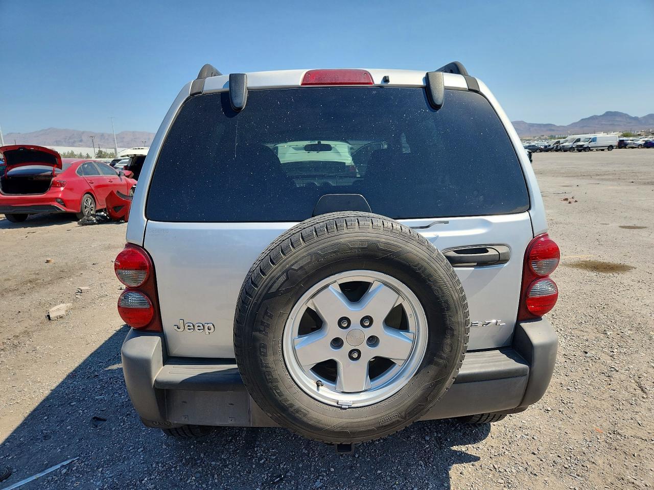 2005 Jeep Liberty Sport - Фото 6