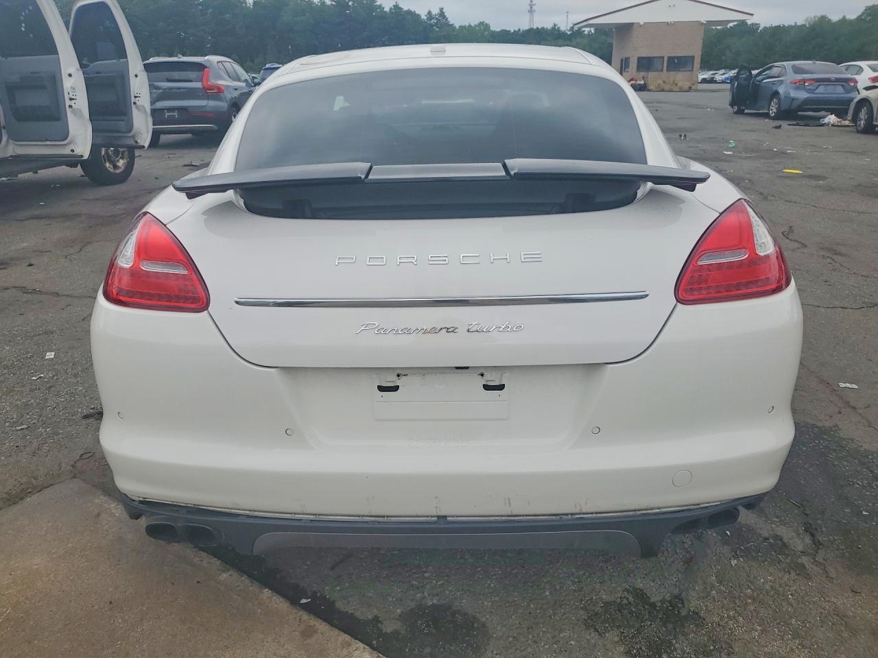 2011 Porsche Panamera Turbo - Image 6
