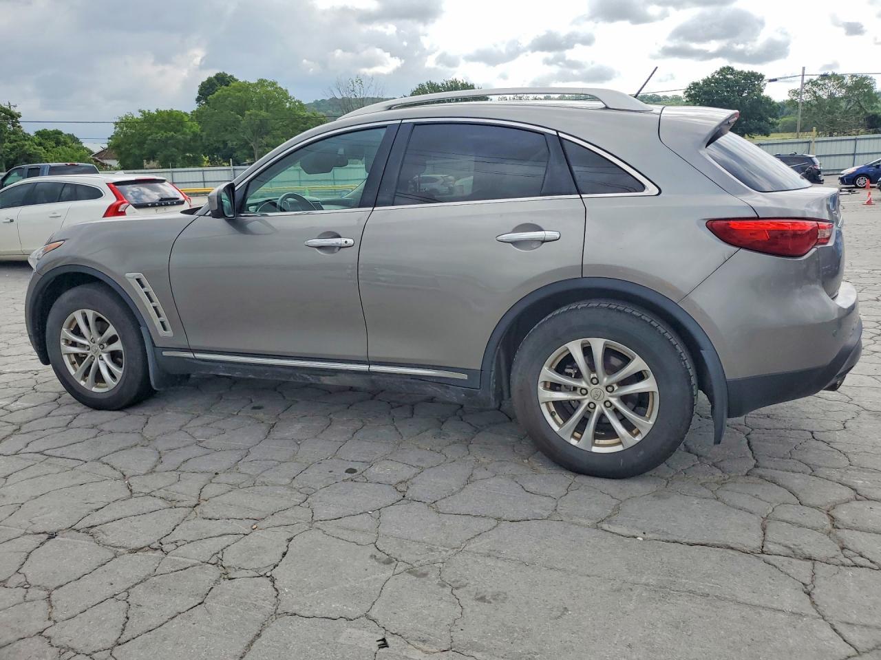 2011 Infiniti Fx35 Base - Image 2